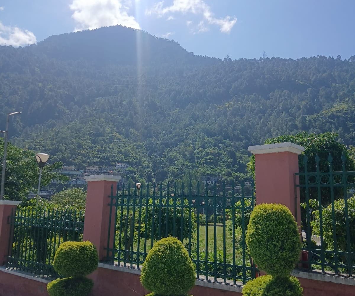 HNBGU Campus photo 15